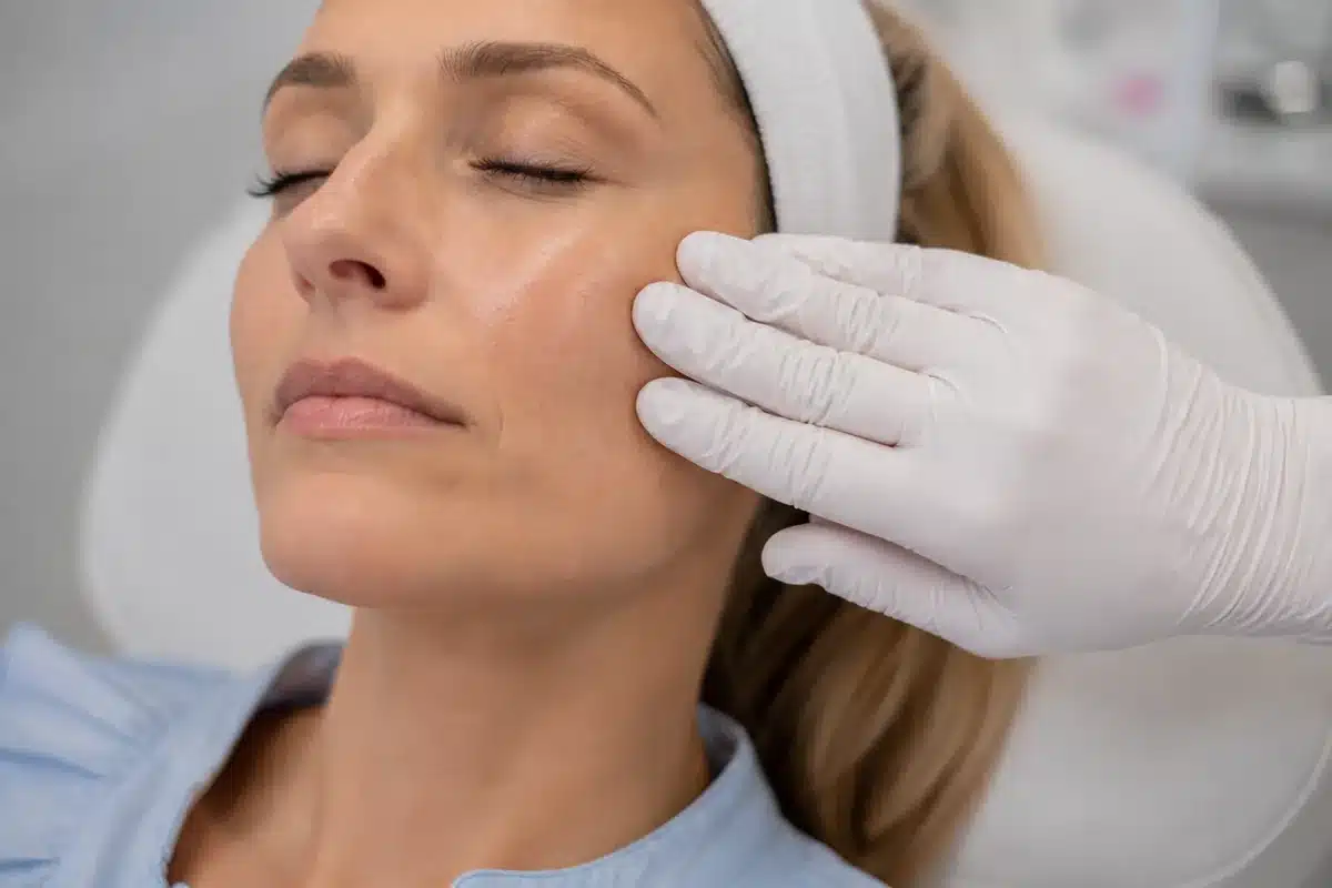 Evaluación previa a microneedling