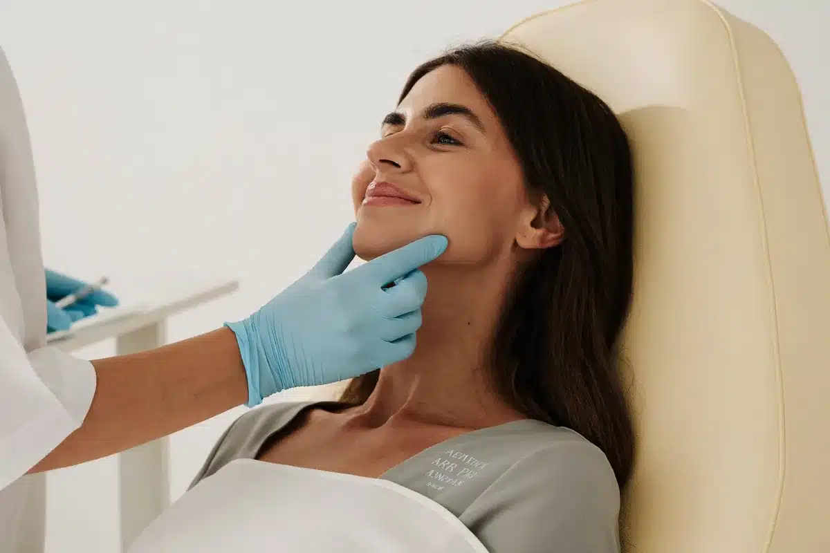 Sesión de bótox (toxina botulínica) en SkinAtelier